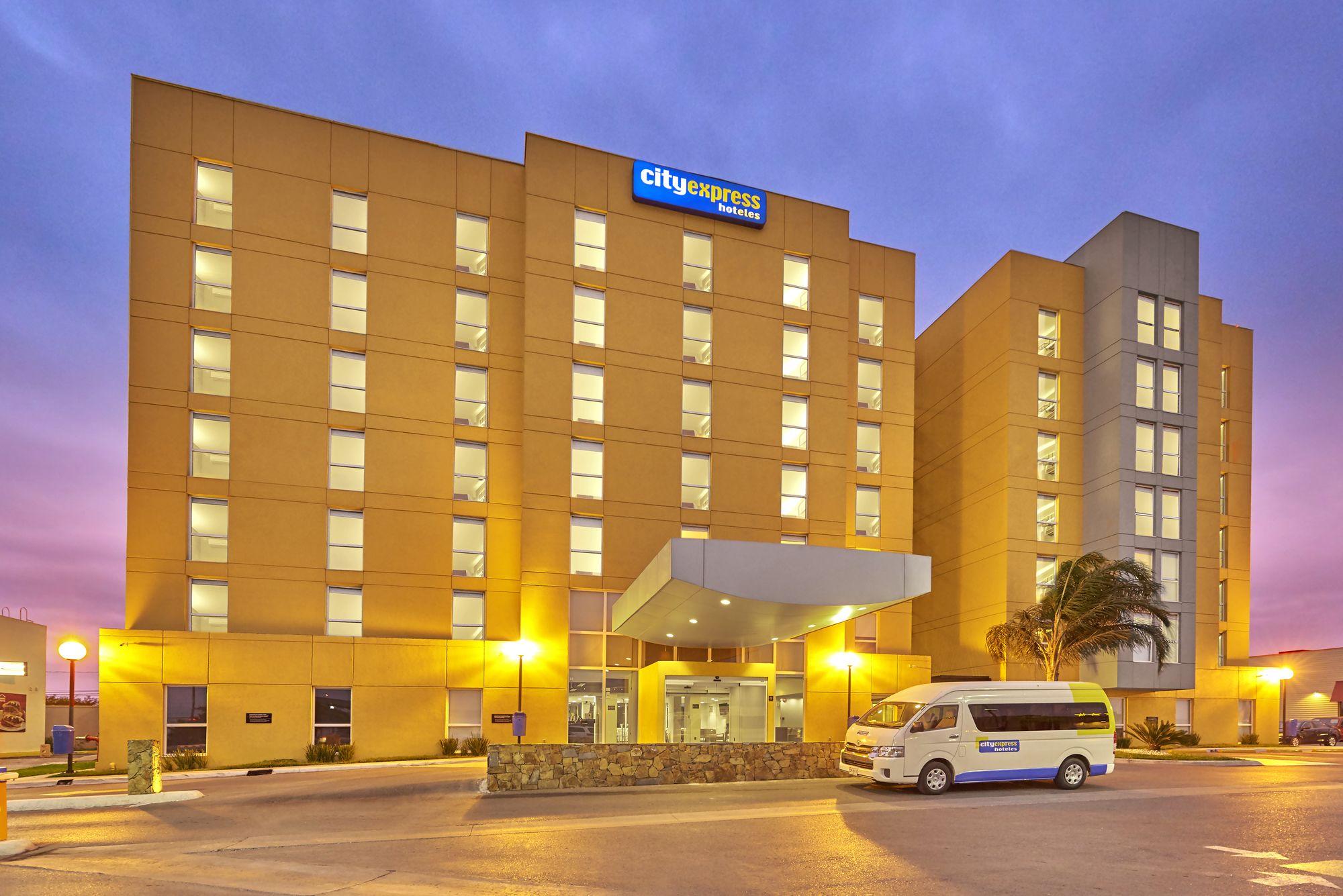 City Express By Marriott Monterrey Norte Rancho Los Encinitos Ngoại thất bức ảnh