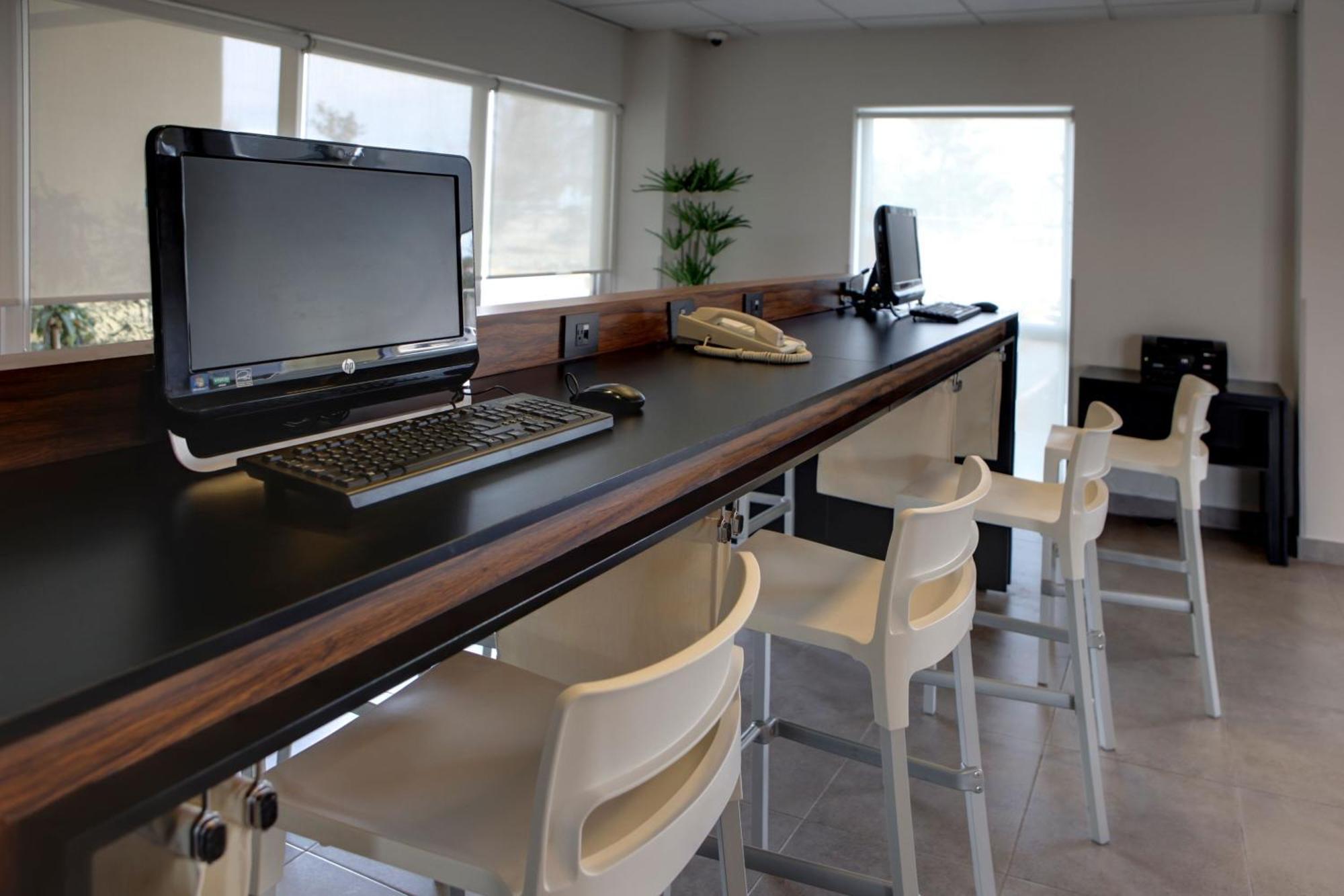 City Express By Marriott Monterrey Norte Rancho Los Encinitos Ngoại thất bức ảnh