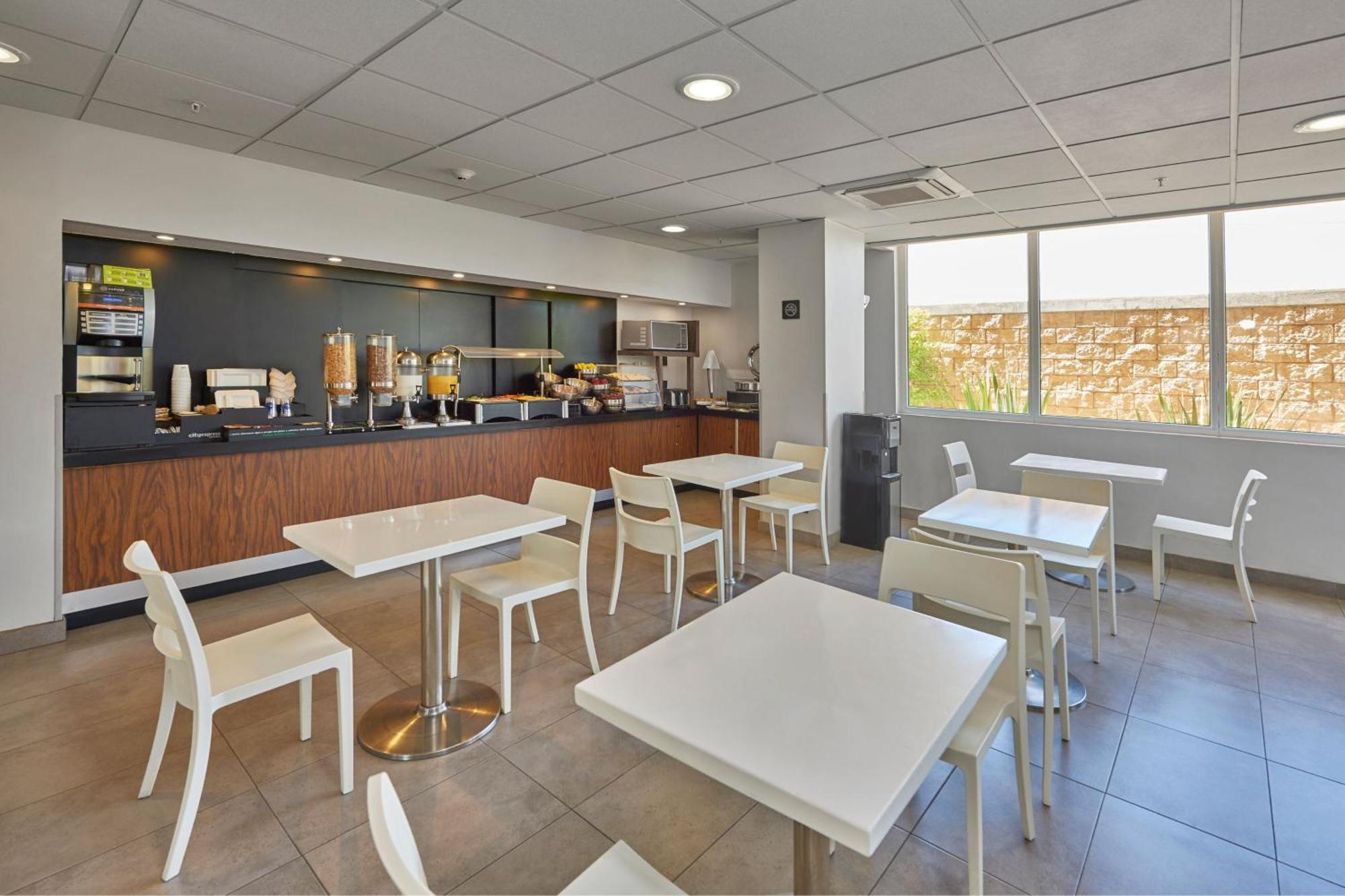 City Express By Marriott Monterrey Norte Rancho Los Encinitos Ngoại thất bức ảnh